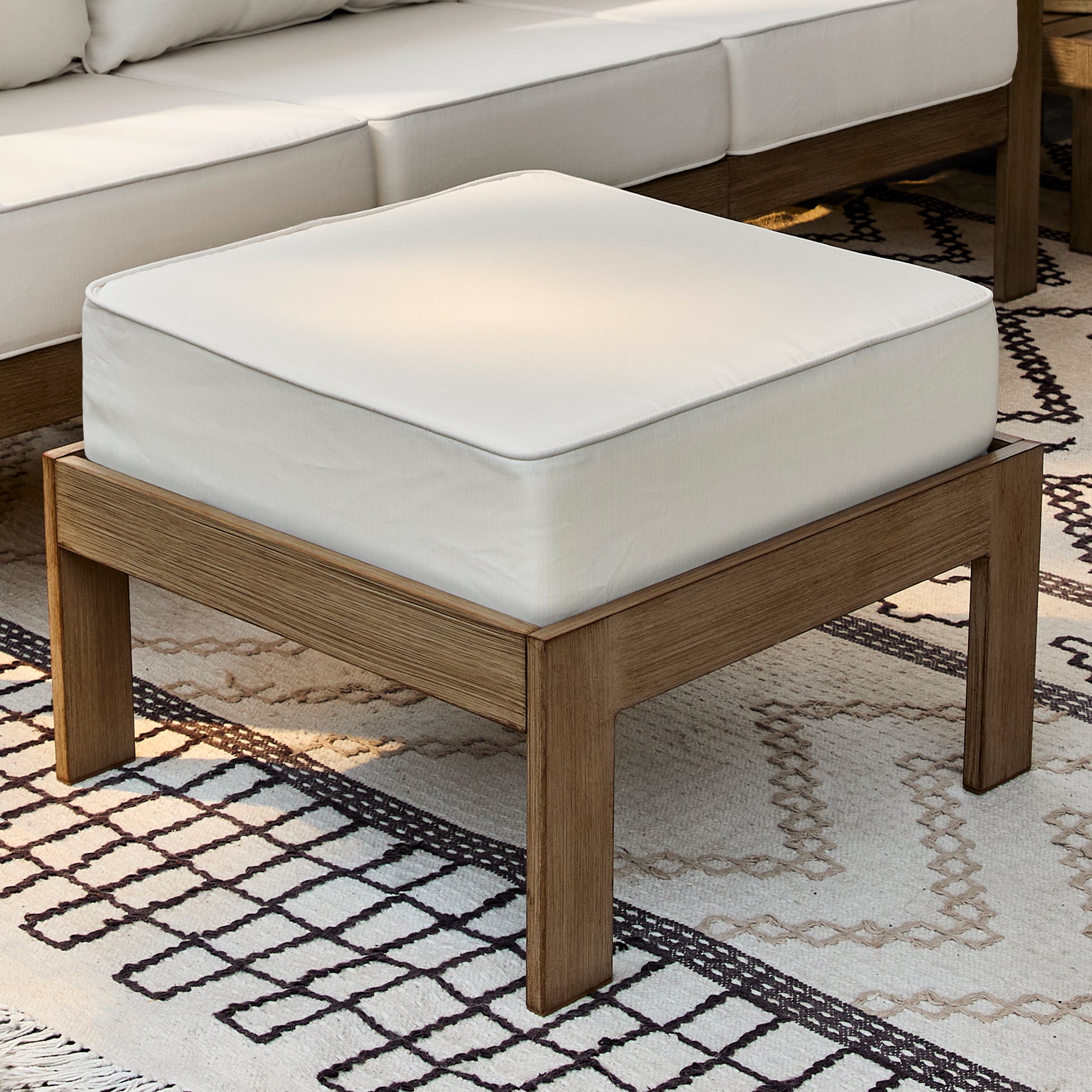 The Edisto Aluminum Seat - Modular - Honeycomb Outdoor